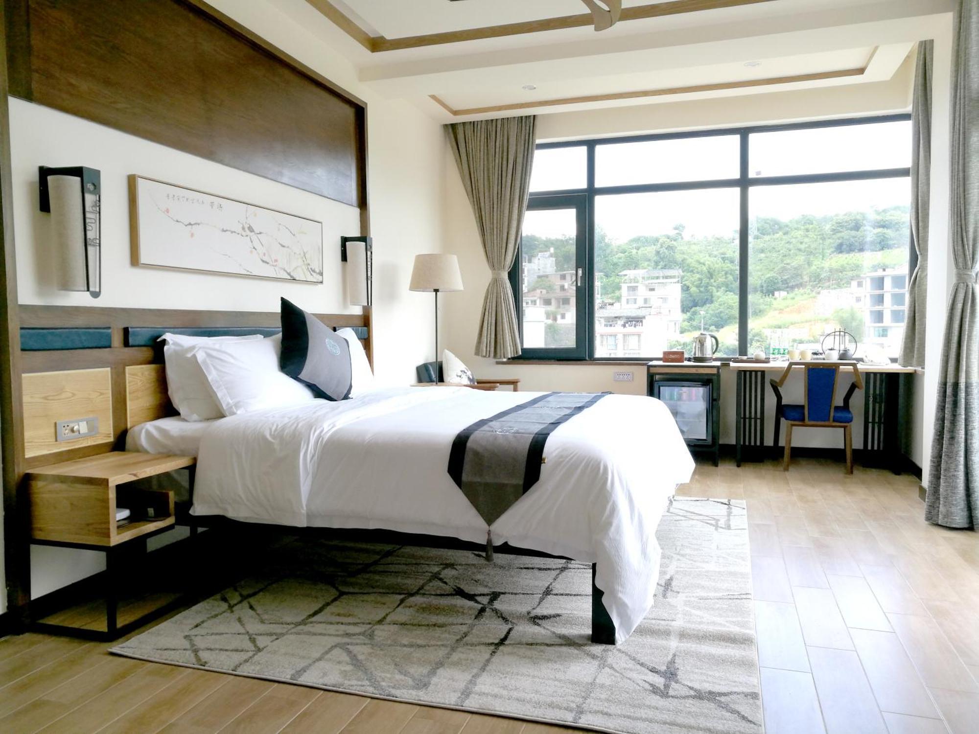 The Bamboo Leaf Yangshuo Hotel Exterior photo