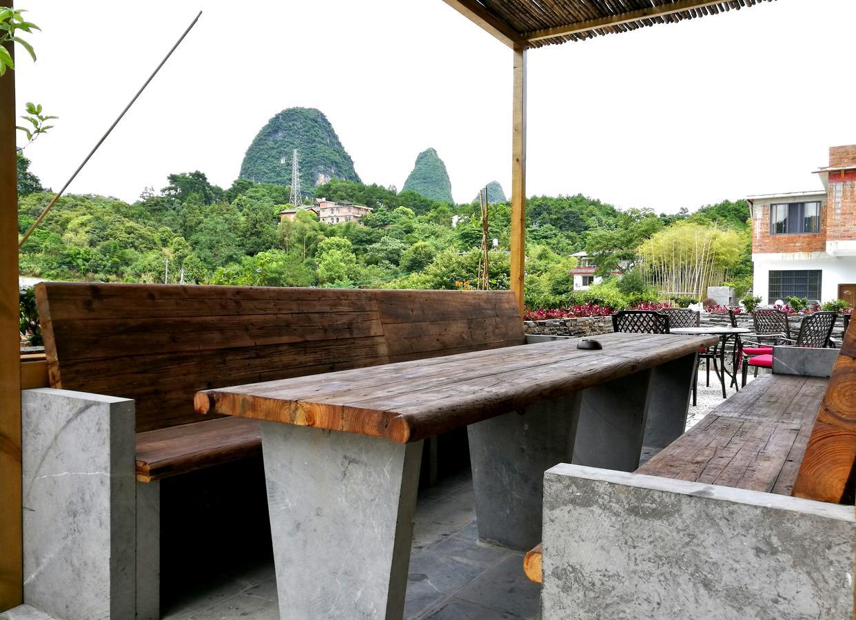 The Bamboo Leaf Yangshuo Hotel Exterior photo
