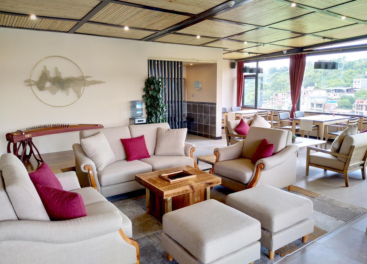 The Bamboo Leaf Yangshuo Hotel Exterior photo